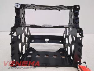 Gebruikte Dashboard deel Volkswagen Polo V (6R) 1.2 12V BlueMotion Technology Prijs € 24,99 Margeregeling aangeboden door Venema Autoparts