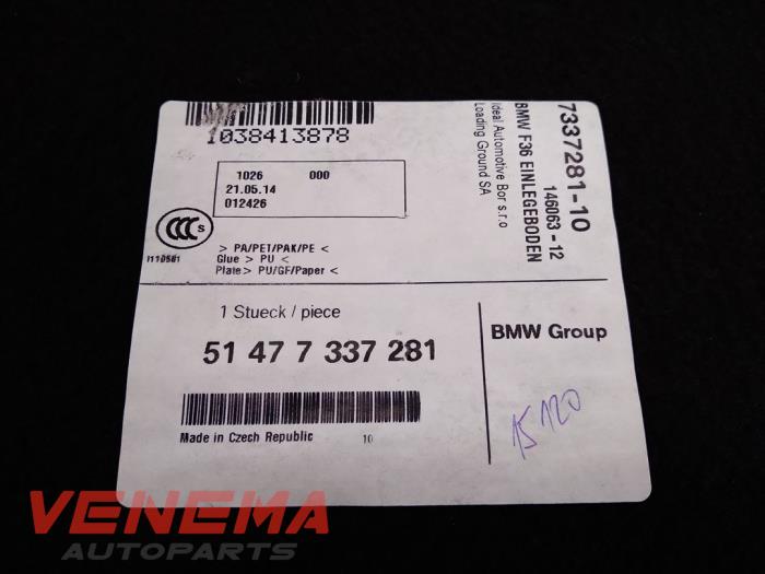 Vloerplaat bagageruimte van een BMW 4 serie Gran Coupe (F36) 420i 2.0 Turbo 16V 2015
