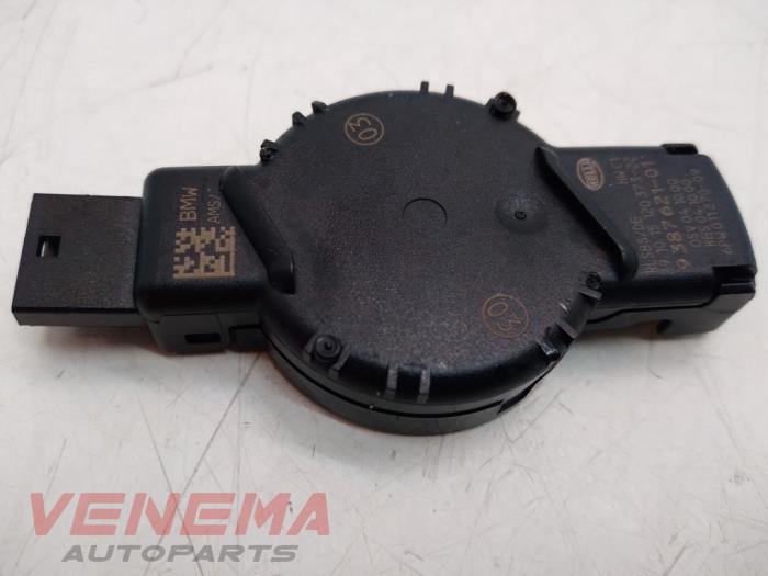 Gebruikte Regensensor BMW 4 serie Gran Coupe (F36) 430d 3.0 24V Prijs € 39,99 Margeregeling aangeboden door Venema Autoparts