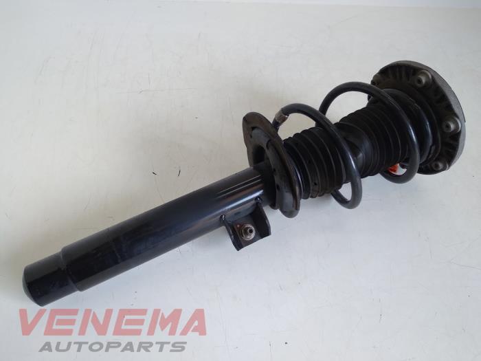 Schokdemperpoot rechts-voor van een BMW 4 serie Gran Coupe (F36) 430d 3.0 24V 2016