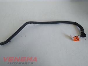 Gebruikte Koelwaterslang BMW 4 serie Gran Coupe (F36) 420i 2.0 Turbo 16V Prijs € 14,99 Margeregeling aangeboden door Venema Autoparts