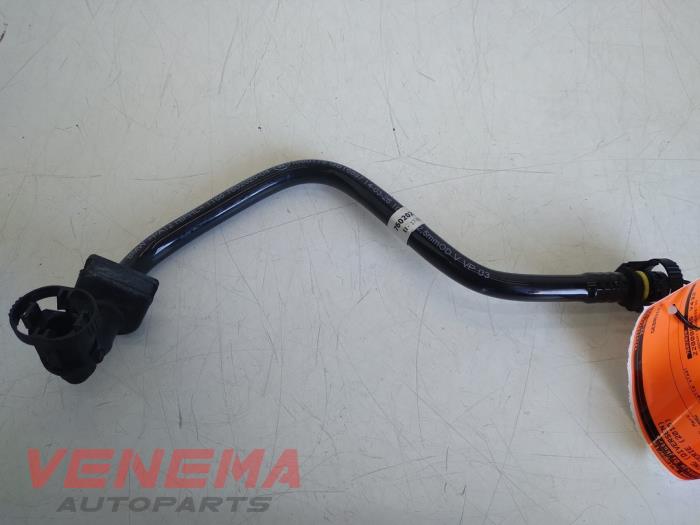 Gebruikte Leiding (diversen) BMW 4 serie Gran Coupe (F36) 420i 2.0 Turbo 16V Prijs € 9,99 Margeregeling aangeboden door Venema Autoparts