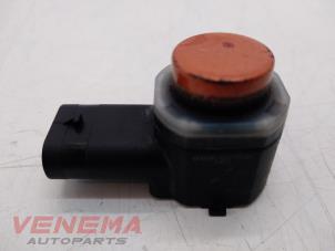 Gebruikte Sensor PDC Volkswagen Polo V (6R) 1.4 TDI 12V 90 Prijs € 9,99 Margeregeling aangeboden door Venema Autoparts