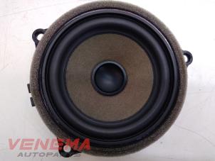 Gebruikte Speaker BMW 4 serie (F32) 435i xDrive 3.0 24V Prijs € 14,99 Margeregeling aangeboden door Venema Autoparts