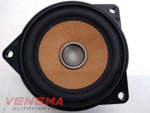 Gebruikte Luidspreker BMW 4 serie (F32) 435i xDrive 3.0 24V Prijs € 14,99 Margeregeling aangeboden door Venema Autoparts