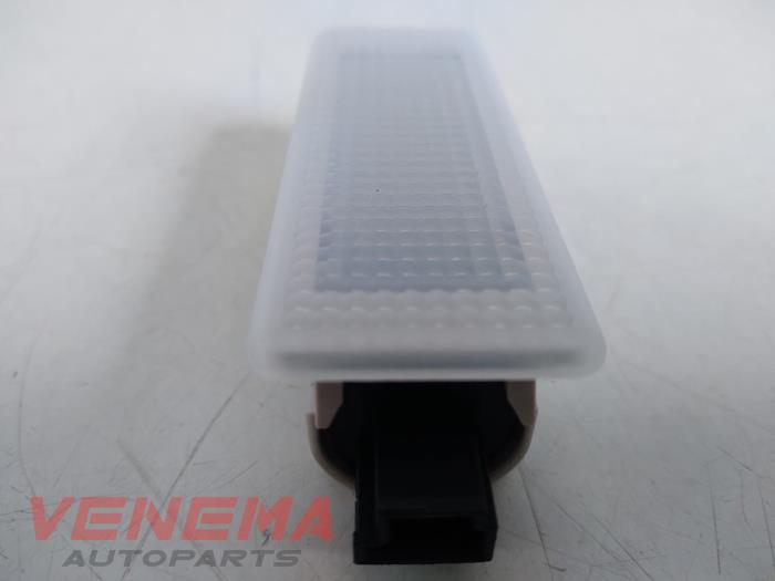 Binnenverlichting voor van een BMW 4 serie (F32) 435i xDrive 3.0 24V 2013