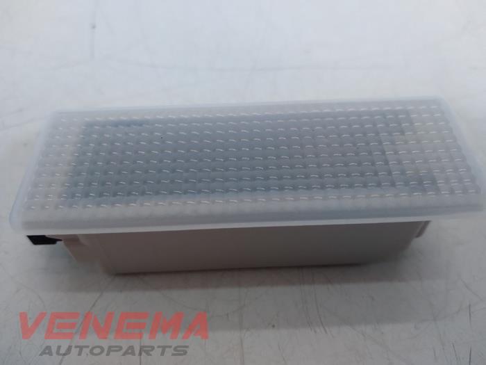 Binnenverlichting voor van een BMW 4 serie (F32) 435i xDrive 3.0 24V 2013