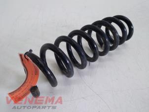 Gebruikte Veerschroef achter BMW 4 serie (F32) 435i xDrive 3.0 24V Prijs € 19,99 Margeregeling aangeboden door Venema Autoparts