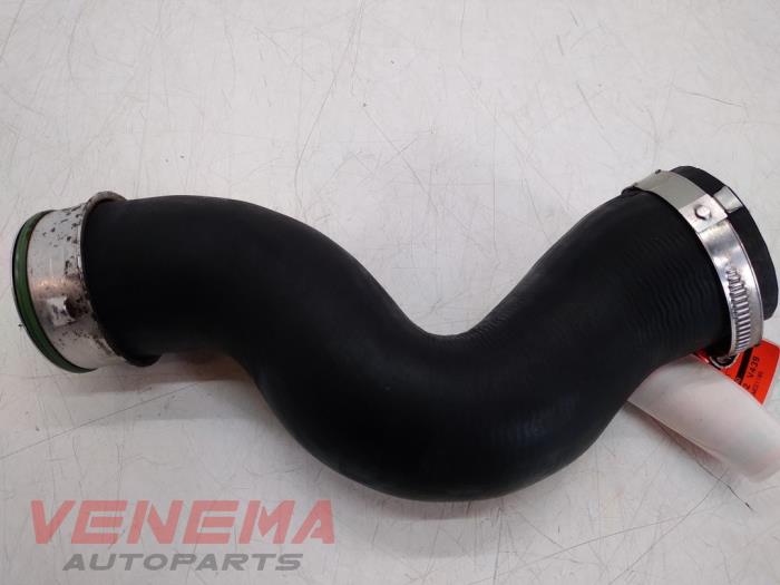 Gebruikte Intercooler Slang Volkswagen Golf VI (5K1) 2.0 GTI 16V Prijs € 14,99 Margeregeling aangeboden door Venema Autoparts