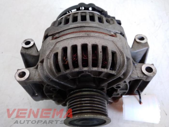 Gebruikte Dynamo Volkswagen Golf VI (5K1) 2.0 GTI 16V Prijs € 49,99 Margeregeling aangeboden door Venema Autoparts