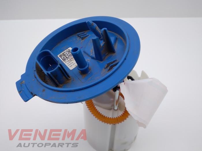 Gebruikte Tank element Pomp Seat Leon ST (5FF) 1.2 TSI Ecomotive 16V Prijs € 14,99 Margeregeling aangeboden door Venema Autoparts