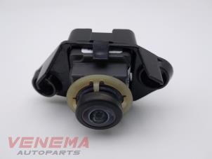 Gebruikte 360 graden camera Mercedes E Estate (S213) E-200d 2.0 Turbo 16V Prijs € 199,99 Margeregeling aangeboden door Venema Autoparts