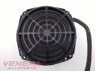 Gebruikte Subwoofer Audi A5 Sportback (8TA) 2.0 TFSI 16V Prijs € 39,99 Margeregeling aangeboden door Venema Autoparts