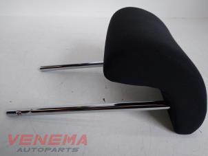 Gebruikte Hoofdsteun Volkswagen Polo V (6R) 1.2 TDI 12V BlueMotion Prijs € 19,99 Margeregeling aangeboden door Venema Autoparts