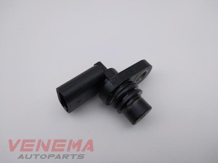 Gebruikte Nokkenas Sensor Mercedes C (R205) 4.0 C-63 AMG V8 Biturbo Prijs € 14,99 Margeregeling aangeboden door Venema Autoparts
