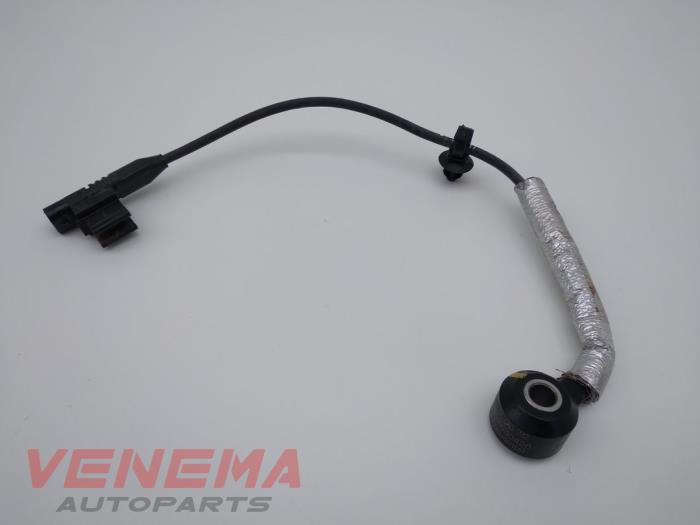 Gebruikte Pingelsensor Mercedes C (R205) 4.0 C-63 AMG V8 Biturbo Prijs € 9,99 Margeregeling aangeboden door Venema Autoparts