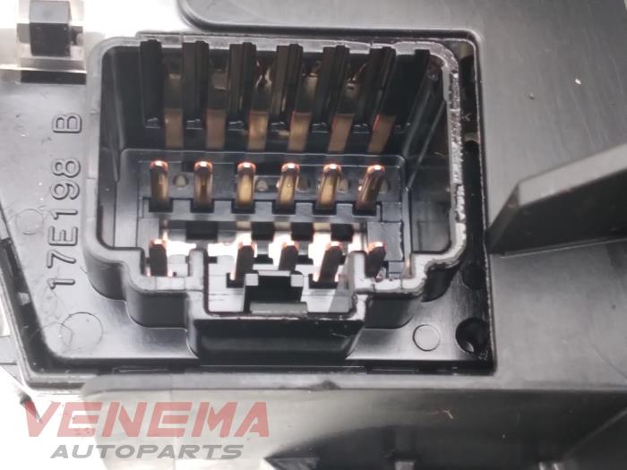 Combischakelaar Stuurkolom van een Ford Transit 2.2 TDCi 16V 2012