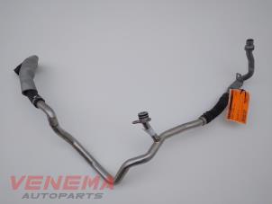 Gebruikte Leiding (diversen) Mercedes C (R205) C-63 AMG 4.0 V8 Biturbo Prijs € 69,99 Margeregeling aangeboden door Venema Autoparts