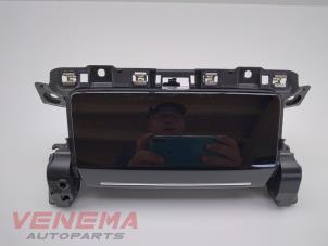 Gebruikte Opbergvak Peugeot 2008 (UD/UK/UR/US/UX) 1.2 VTi 12V PureTech 130 Prijs € 29,99 Margeregeling aangeboden door Venema Autoparts