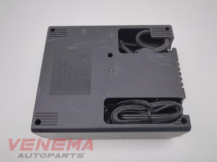 Compressor van een Peugeot 108 1.0 12V VVT-i 2019