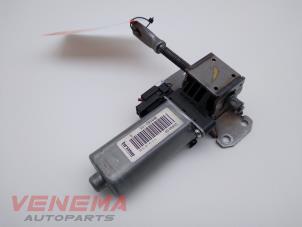 Gebruikte Stoelverstelling motor Audi A5 Sportback (8TA) 2.0 TFSI 16V Prijs € 49,99 Margeregeling aangeboden door Venema Autoparts