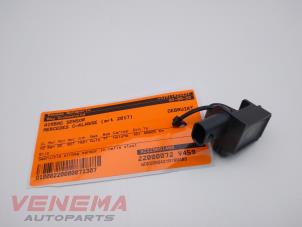 Gebruikte Airbag Sensor Mercedes C (W205) C-200 2.0 CGI 16V Prijs € 14,99 Margeregeling aangeboden door Venema Autoparts