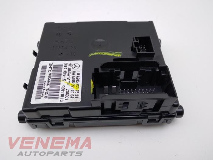 Computer Koeling van een Mercedes-Benz C (W205) C-200 2.0 CGI 16V 2017