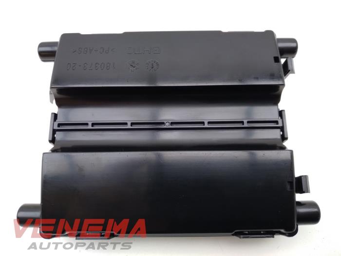 Computer Koeling van een Mercedes-Benz C (W205) C-200 2.0 CGI 16V 2017