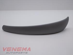 Gebruikte Carrosserielijst BMW 1 serie (E81) 116i 2.0 16V Prijs € 14,99 Margeregeling aangeboden door Venema Autoparts