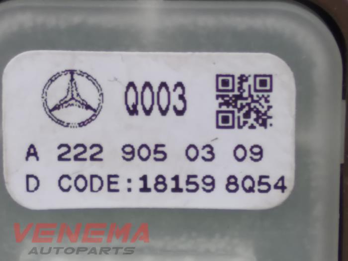 Schakelaar Elektrisch Raam van een Mercedes-Benz E Estate (S213) E-200d 2.0 Turbo 16V 2019