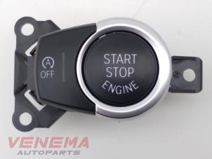 Gebruikte Start/Stop schakelaar BMW X3 (F25) xDrive35d 24V Prijs € 29,99 Margeregeling aangeboden door Venema Autoparts