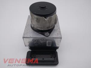 Gebruikte ABS Pomp Opel Insignia Sports Tourer 2.0 CDTI 16V 130 ecoFLEX Prijs € 49,99 Margeregeling aangeboden door Venema Autoparts