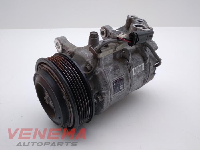 Gebruikte Pomp Airco BMW 1 serie (F20) 120d TwinPower Turbo 2.0 16V Prijs € 29,99 Margeregeling aangeboden door Venema Autoparts