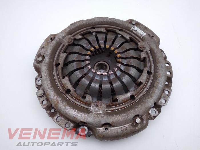 Gebruikte Koppelingsset (compleet) Renault Clio IV (5R) 1.5 Energy dCi 90 FAP Prijs € 49,99 Margeregeling aangeboden door Venema Autoparts