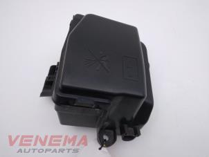 Gebruikte Diversen Renault Clio IV (5R) 1.5 Energy dCi 90 FAP Prijs € 49,99 Margeregeling aangeboden door Venema Autoparts