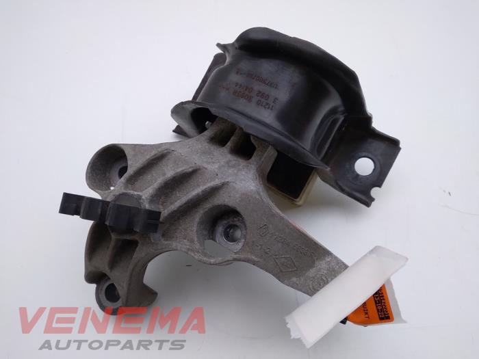 Gebruikte Motorsteun Renault Clio IV (5R) 1.5 Energy dCi 90 FAP Prijs € 24,99 Margeregeling aangeboden door Venema Autoparts