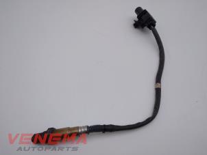 Gebruikte Lambda Sonde Renault Clio IV (5R) 1.5 Energy dCi 90 FAP Prijs € 14,99 Margeregeling aangeboden door Venema Autoparts