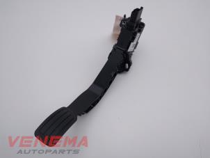 Gebruikte Gaspedaal Opel Corsa F (UB/UH/UP) 1.2 12V 100 Prijs € 29,99 Margeregeling aangeboden door Venema Autoparts