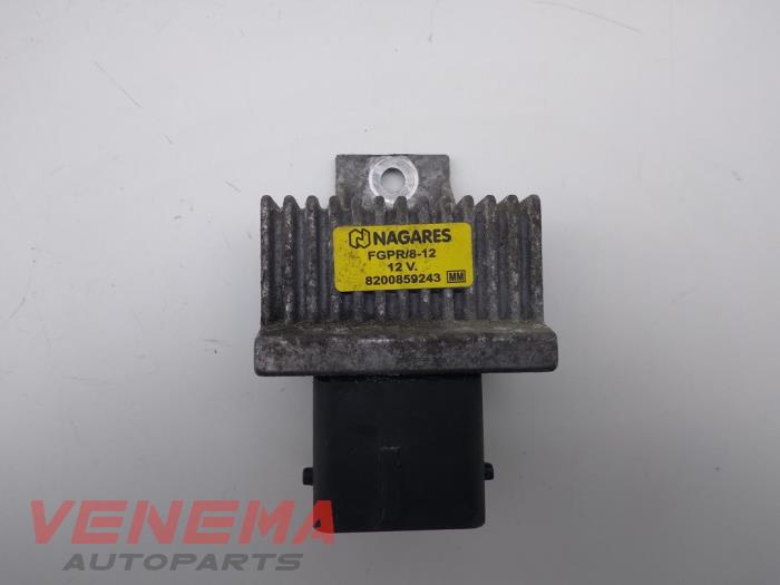 Gebruikte Computer Airco Renault Trafic New (FL) 2.0 dCi 16V 90 Prijs € 14,99 Margeregeling aangeboden door Venema Autoparts