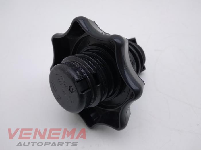 Gebruikte Diversen Volkswagen Scirocco (137/13AD) 1.4 TSI 122 16V Prijs € 9,99 Margeregeling aangeboden door Venema Autoparts