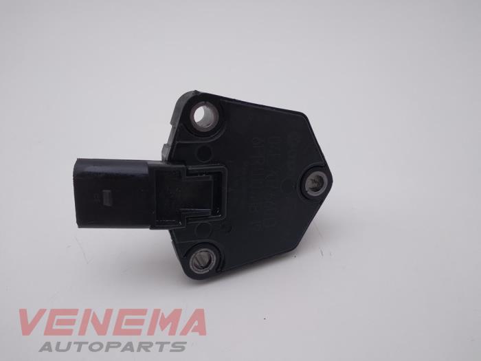 Gebruikte Oliepeil sensor Volkswagen Polo V (6R) 1.4 TDI 12V 90 Prijs € 14,99 Margeregeling aangeboden door Venema Autoparts