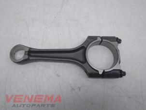 Gebruikte Drijfstang Audi A5 Sportback (8TA) 2.0 TFSI 16V Prijs € 99,99 Margeregeling aangeboden door Venema Autoparts