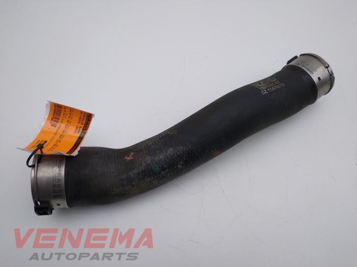 Gebruikte Intercooler Slang BMW 3 serie Touring (F31) 320i 2.0 16V Prijs € 29,99 Margeregeling aangeboden door Venema Autoparts