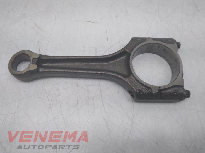 Gebruikte Drijfstang Volkswagen Eos (1F7/F8) 2.0 TFSI 16V Prijs € 49,99 Margeregeling aangeboden door Venema Autoparts