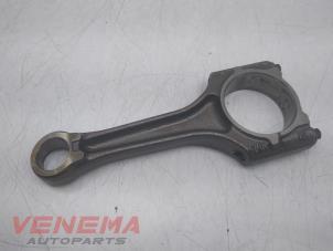 Gebruikte Drijfstang Volkswagen Eos (1F7/F8) 2.0 TFSI 16V Prijs € 49,99 Margeregeling aangeboden door Venema Autoparts