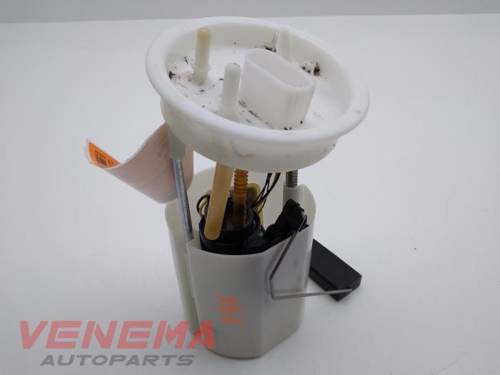 Gebruikte Tank element Pomp Seat Ibiza IV SC (6J1) 1.4 16V Prijs € 14,99 Margeregeling aangeboden door Venema Autoparts