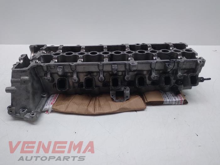 Gebruikte Cilinderkop BMW 5 serie (E39) 530d 24V Prijs € 241,99 Inclusief btw aangeboden door Venema Autoparts
