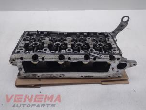 Gebruikte Cilinderkop Volkswagen Golf VII (AUA) 1.6 TDI BlueMotion 16V Prijs € 149,99 Margeregeling aangeboden door Venema Autoparts