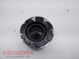 Gebruikte Zuiger Volkswagen Golf VII (AUA) 1.6 TDI BlueMotion 16V Prijs € 29,99 Margeregeling aangeboden door Venema Autoparts