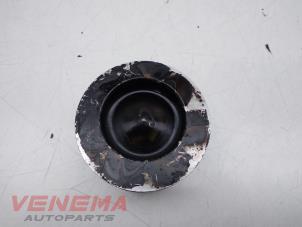 Gebruikte Zuiger Volkswagen Golf VII (AUA) 1.6 TDI BlueMotion 16V Prijs € 29,99 Margeregeling aangeboden door Venema Autoparts